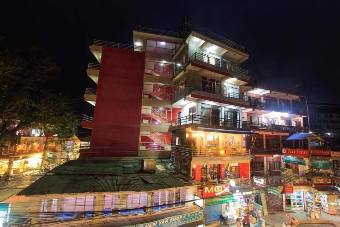 Paila Hostel Lakeside Pokhara Eksteriør bilde